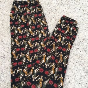 Hula girl Lula Roe leggings OS